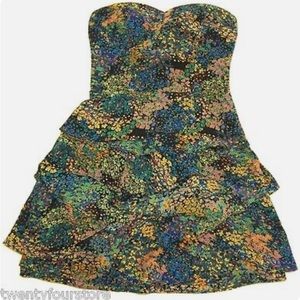 Twelfth St. by Cynthia Vincent 100% Silk Tiered Floral Tube Mini Dress